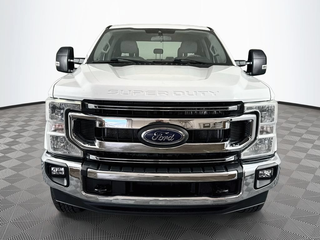 Used 2021 Ford F250 XLT w/ XLT Value Package AWD/4WD image 2