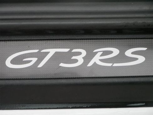 Used 2016 Porsche 911 GT3 RS image 27