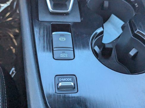 Certified 2025 Nissan Rogue SV FWD image 27