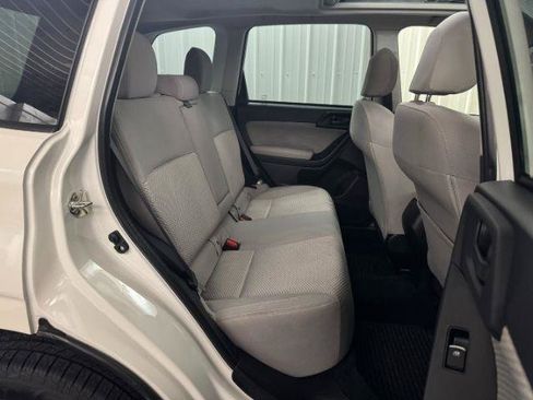 Used 2018 Subaru Forester 2.5i Premium AWD/4WD image 23