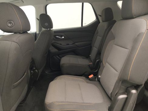 Used 2019 Chevrolet Traverse LT AWD/4WD image 18