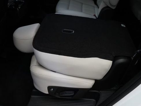 Used 2023 Kia Telluride EX w/ EX Captain's Chair Package AWD/4WD image 49