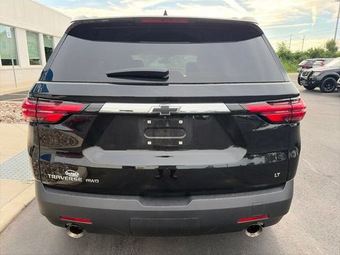 Used 2023 Chevrolet Traverse LT w/ LPO, Floor Liner Package AWD/4WD image 9