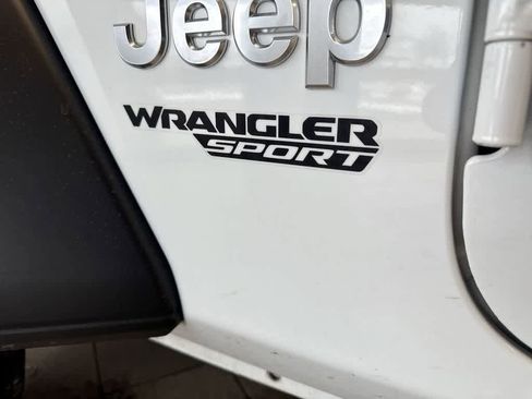 Used 2020 Jeep Wrangler Sport image 14