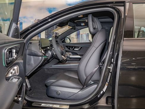 New 2026 Mercedes-Benz E 53 AMG e 4MATIC Wagon image 20