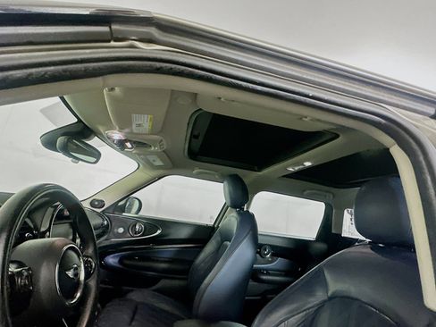 Used 2016 MINI Cooper Clubman S image 26