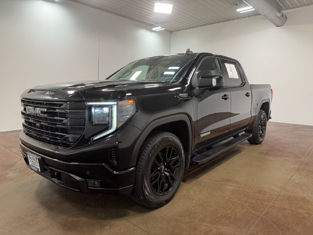 Used 2024 GMC Sierra 1500 Elevation w/ Elevation Premium Package AWD/4WD image 40