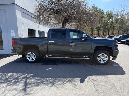 Used 2018 Chevrolet Silverado 1500 LT w/ All Star Edition image 2
