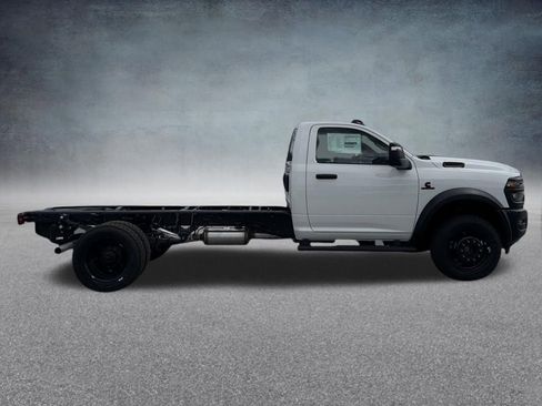 New 2026 RAM 5500 Tradesman image 4