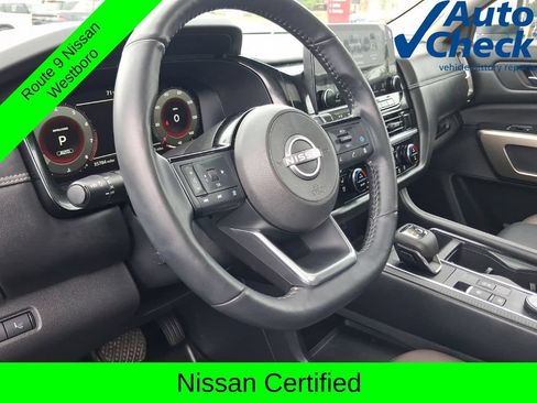 Certified 2023 Nissan Pathfinder Platinum AWD/4WD image 20