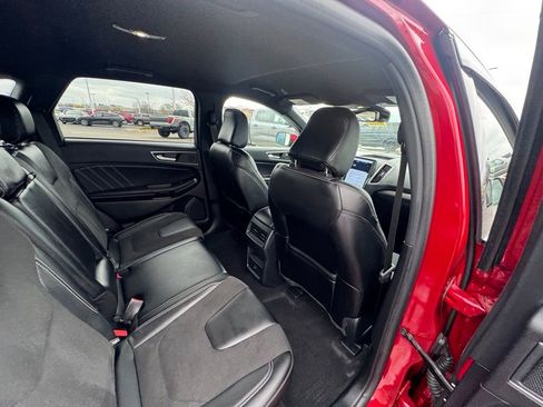 Used 2021 Ford Edge ST image 13