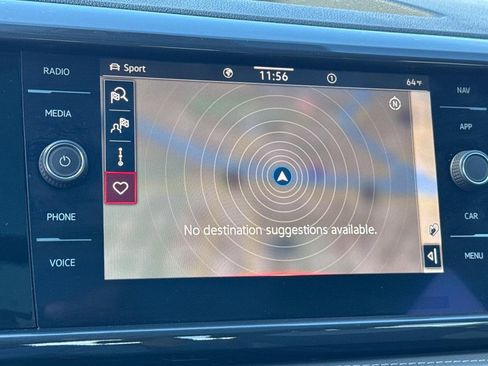 Used 2022 Volkswagen Taos SEL image 24