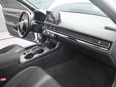 Certified 2025 Honda Civic Sport image 25