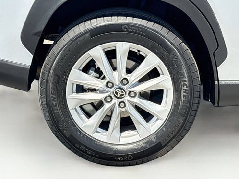 Certified 2023 Toyota Corolla Cross LE w/ Black Badges Package (TMS) FWD image 32