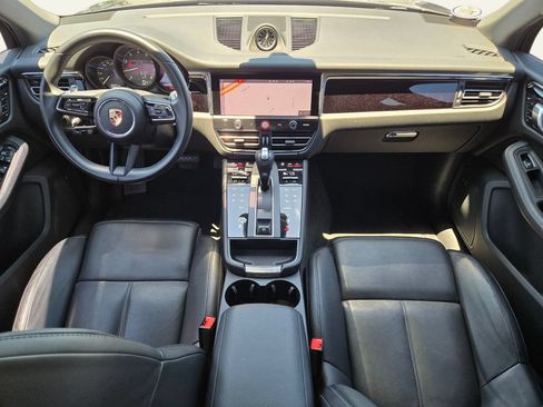 Used 2024 Porsche Macan AWD/4WD image 20