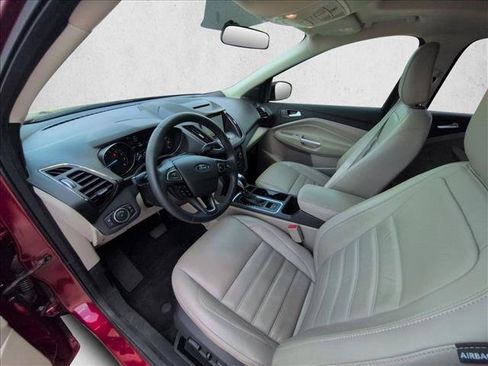 Used 2018 Ford Escape SEL FWD image 10