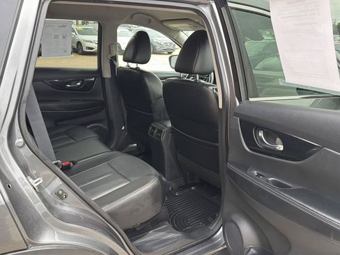 Used 2019 Nissan Rogue SL AWD/4WD image 30