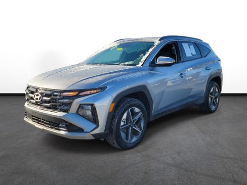 Certified 2025 Hyundai Tucson SEL image 2