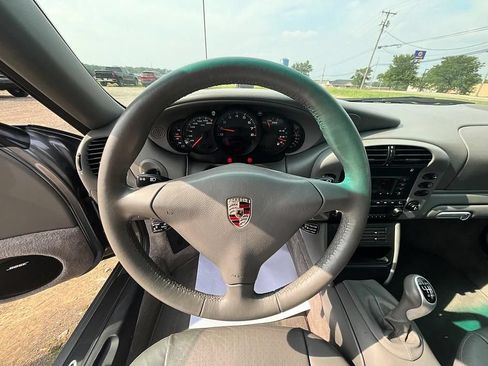 Used 2003 Porsche 911 Carrera RWD image 29