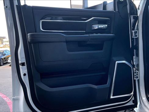 Used 2021 RAM 2500 Laramie image 24