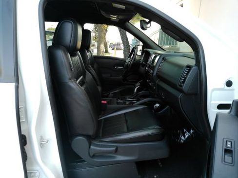 Used 2022 Nissan Frontier Pro-X w/ Pro-X Premium Package RWD image 20