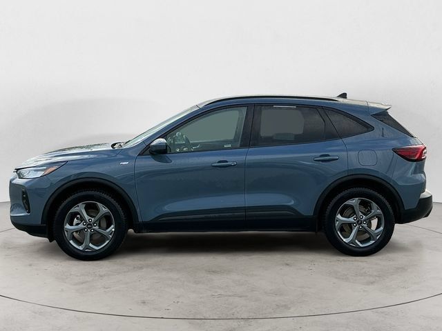 Certified 2025 Ford Escape ST-Line Select w/ Tech Pack #1 AWD/4WD image 8