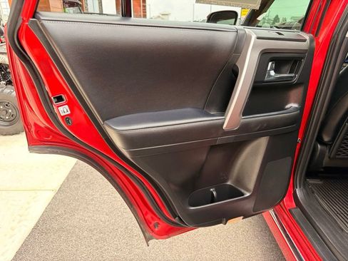 Used 2023 Toyota 4Runner Limited AWD/4WD image 11