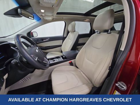 Used 2019 Ford Edge Titanium w/ Equipment Group 301A image 27