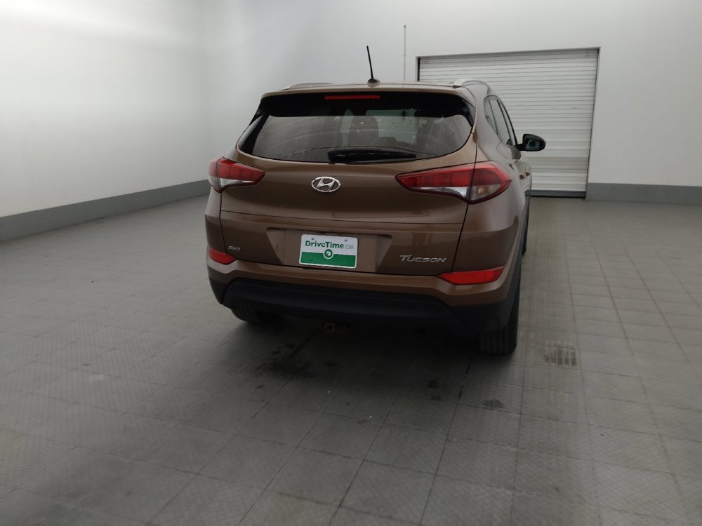 Used 2016 Hyundai Tucson SE w/ Option Group 02 AWD/4WD image 7