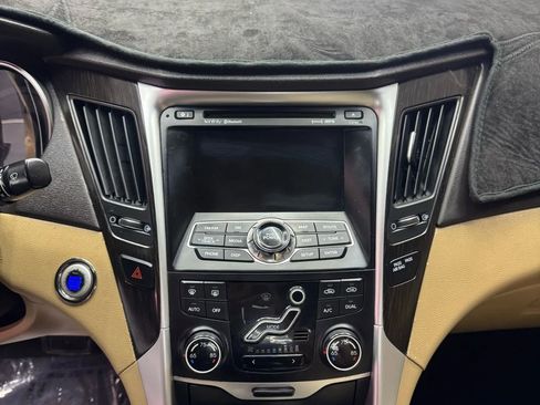 Used 2011 Hyundai Sonata Limited w/ Navigation Pkg 5 FWD image 15