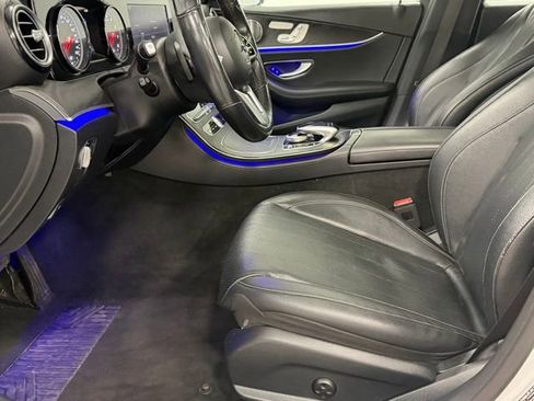 Used 2019 Mercedes-Benz E 300 4MATIC w/ Premium 1 Package image 13