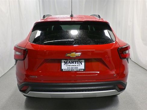 New 2026 Chevrolet Trax LT w/ Driver Confidence Package image 4