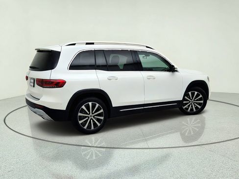 Used 2023 Mercedes-Benz GLB 250 image 8