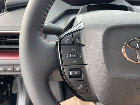 Used 2026 Toyota Prius Plug-In Hybrid image 20