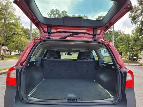 Used 2011 Volvo XC70 3.2 image 12