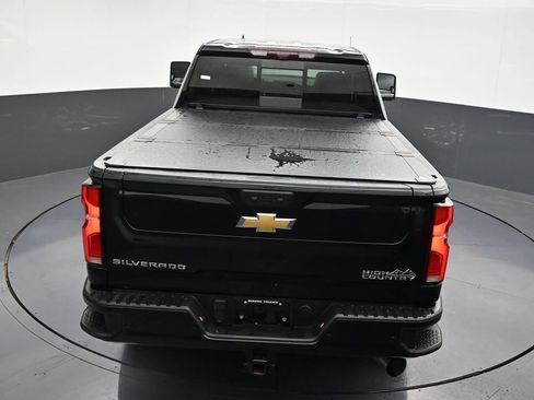 Used 2024 Chevrolet Silverado 2500 High Country w/ High Country Premium Package AWD/4WD image 20