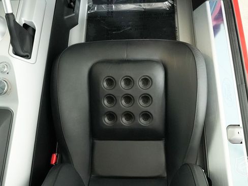 Used 2005 Ford GT image 36