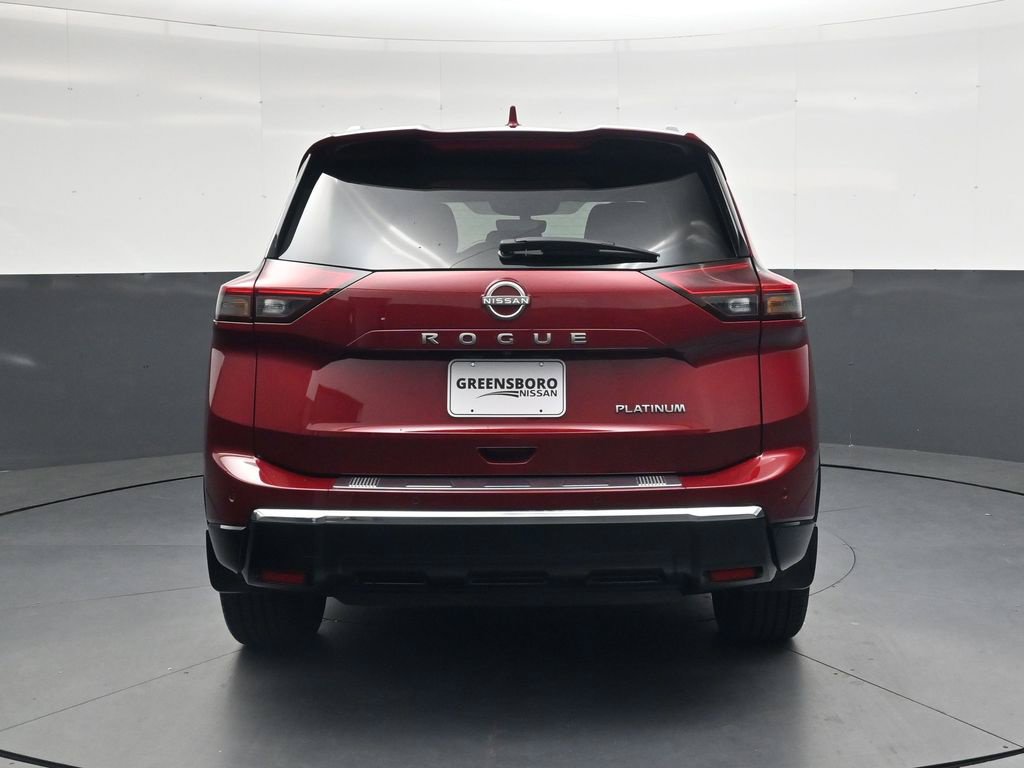 Used 2024 Nissan Rogue Platinum w/ Platinum Premium Package FWD image 7