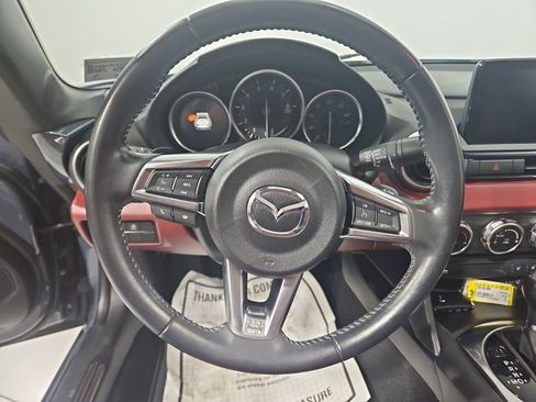 Used 2020 MAZDA MX-5 Miata RF Grand Touring image 15