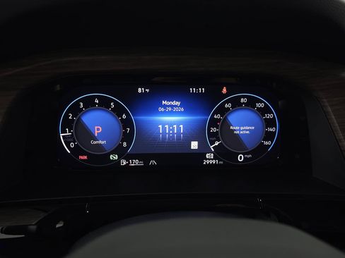 Used 2024 Volkswagen Atlas SEL Premium R-Line AWD/4WD image 21