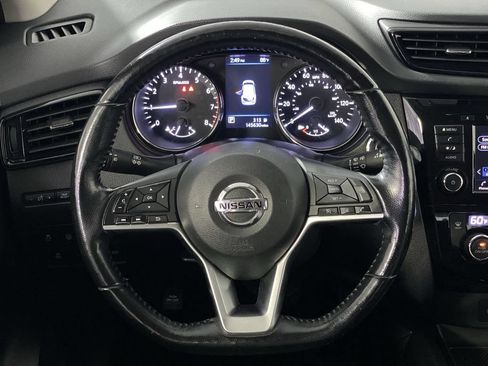 Used 2022 Nissan Rogue Sport SV FWD image 16