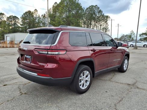 Used 2023 Jeep Grand Cherokee L Limited image 3