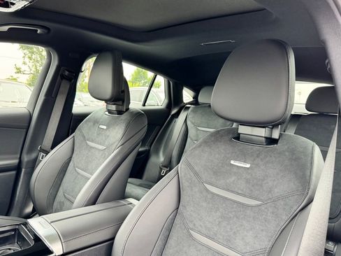 New 2025 Mercedes-Benz GLC 63 AMG S image 21