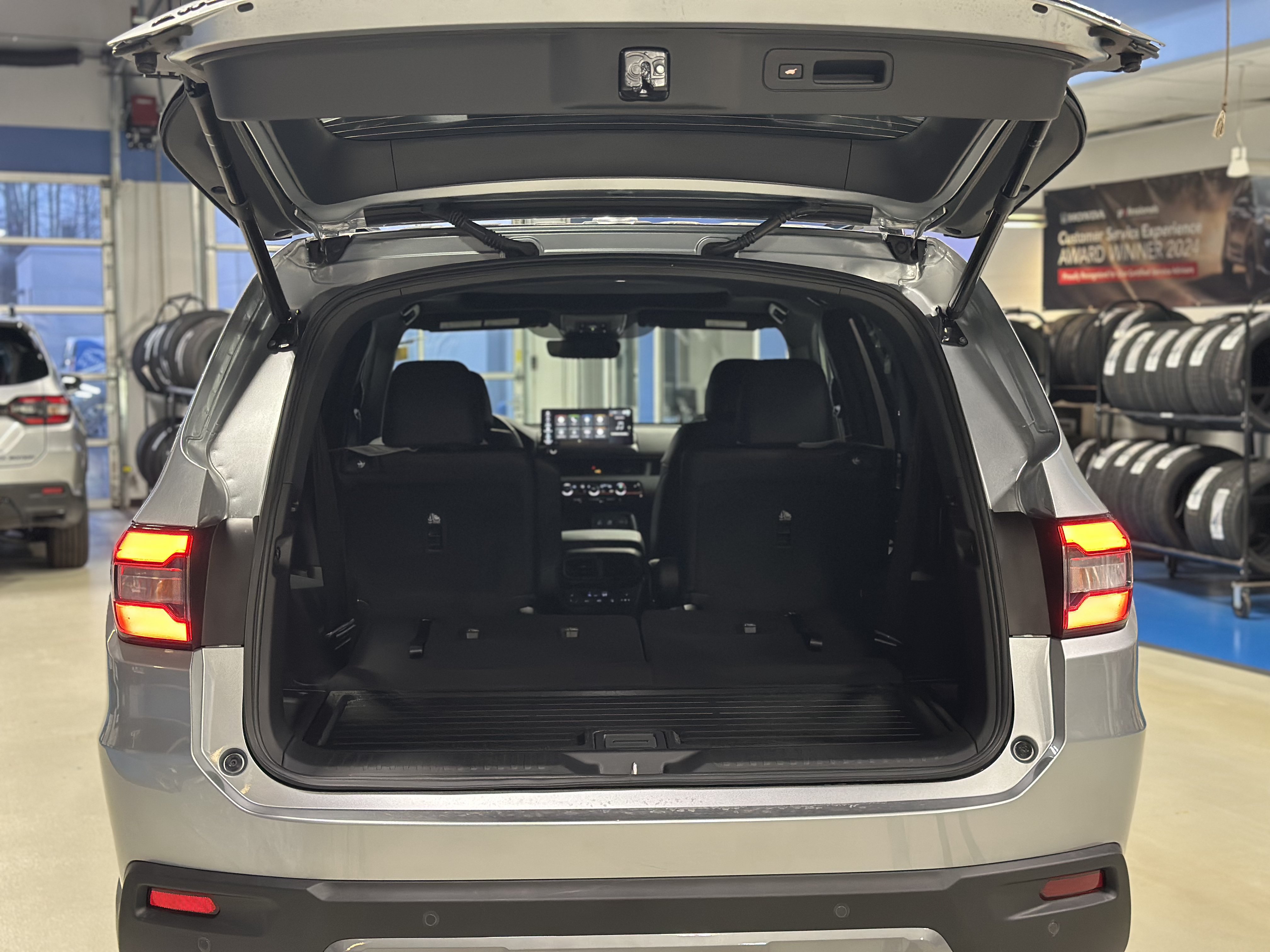 New 2026 Honda Pilot TrailSport image 6