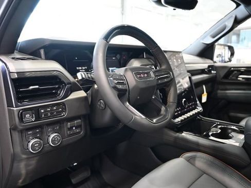 New 2026 GMC Yukon XL AT4 image 24