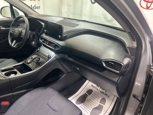 Used 2023 Hyundai Santa Fe SE image 13