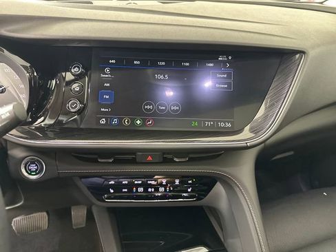 Used 2022 Buick Envision Essence w/ Safety Package image 21