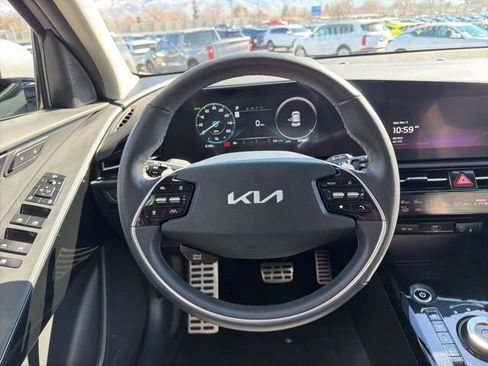 Certified 2023 Kia Niro Wave w/ Wave Preserve Package image 24