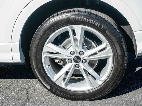 Used 2022 Audi Q3 2.0T Premium Plus w/ Premium Plus Package image 10