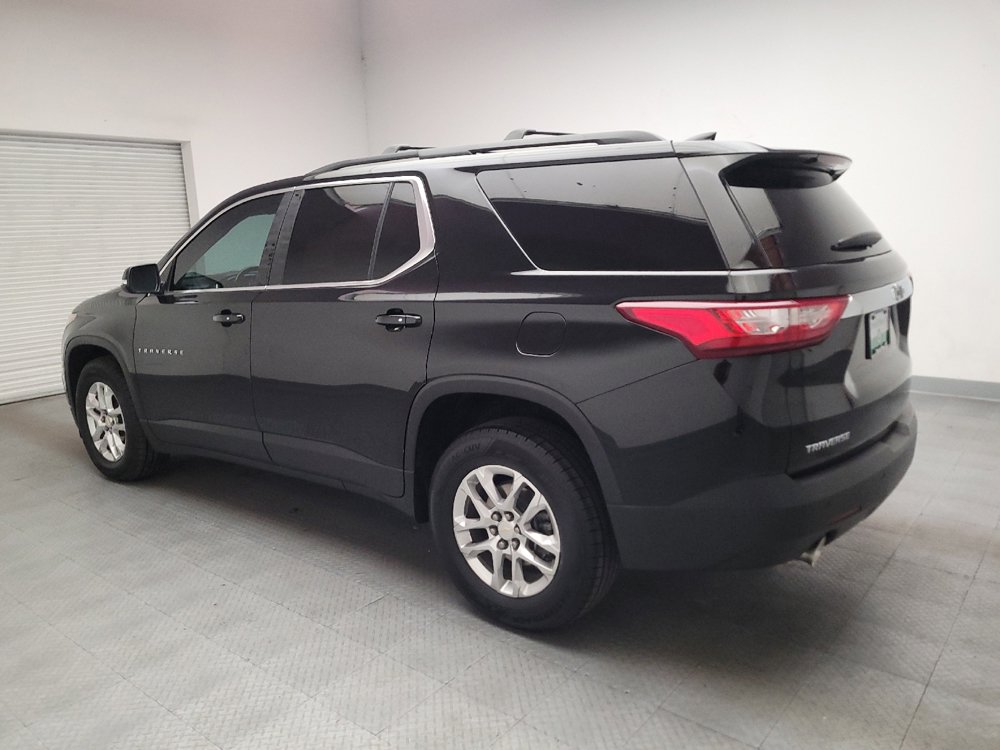 Used 2021 Chevrolet Traverse LT FWD image 3